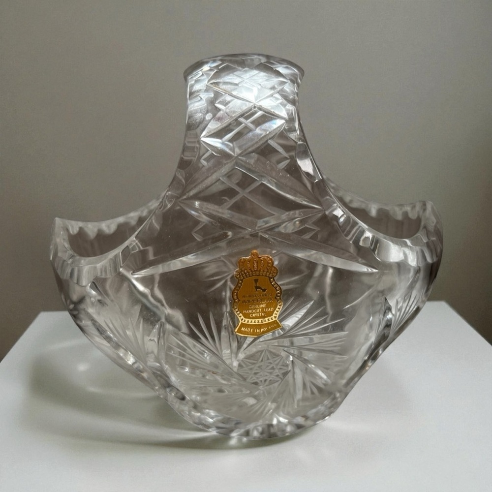 🎈SALE🎈Vintage Imperial Hand Cut Crystal Basket with Arched Glass Handle